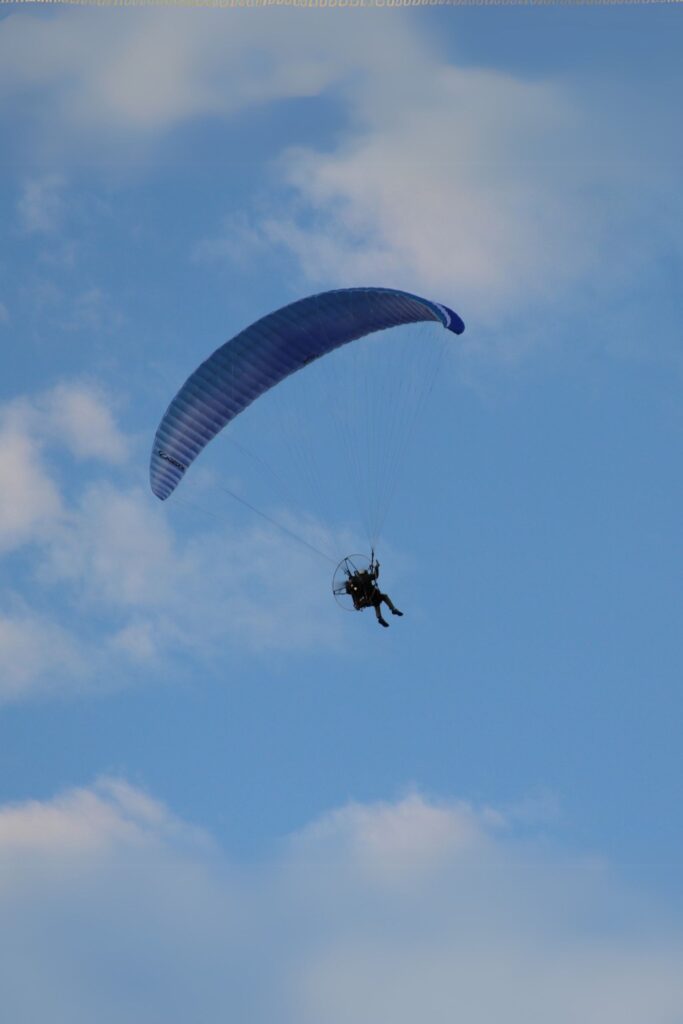 Thrilling aerial sports activity in Sri Lanka with paramotor