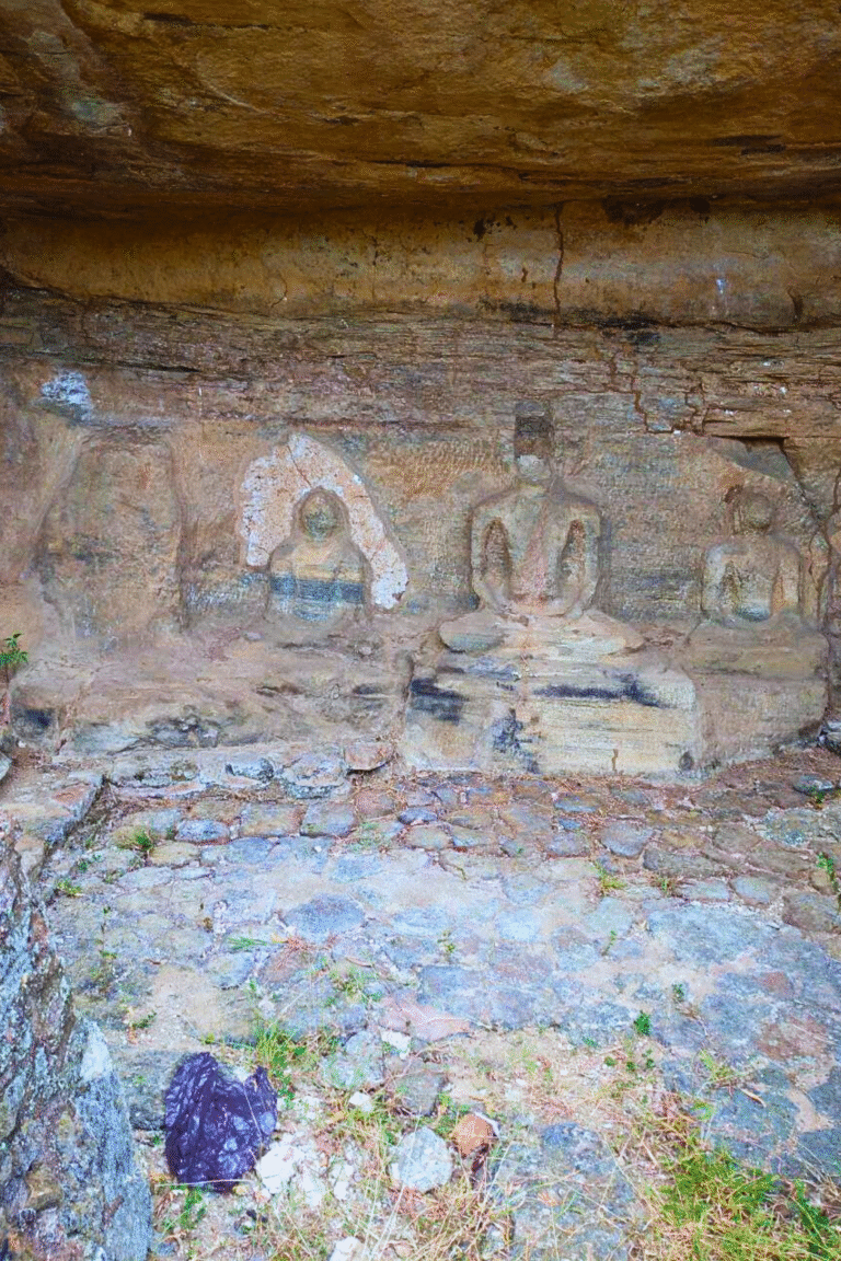 Intricate stone carvings at Kuda Gal Viharaya temple